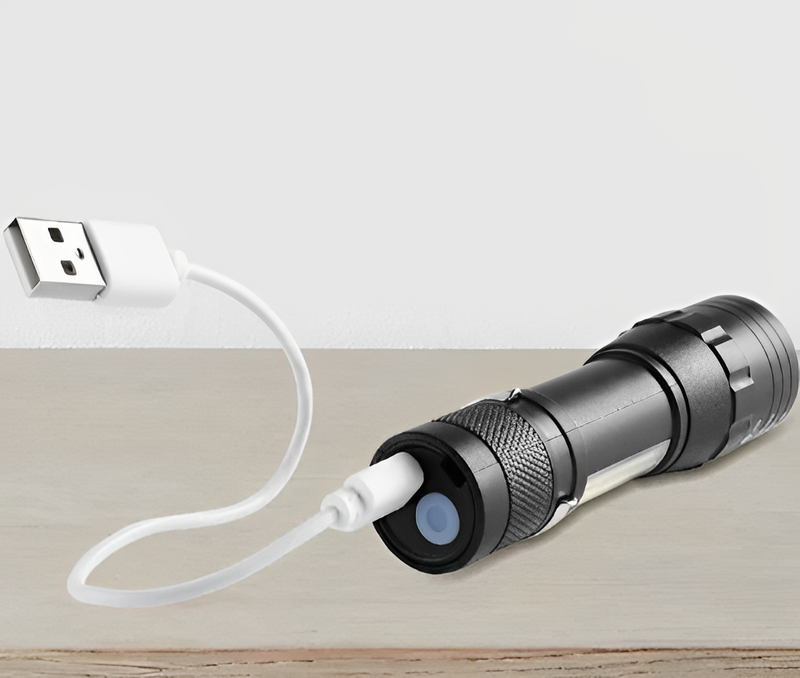 Mini Lanterna recarregável USB - LumiX